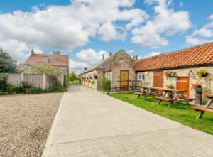 Self catering cottage Newton on Rawcliffe